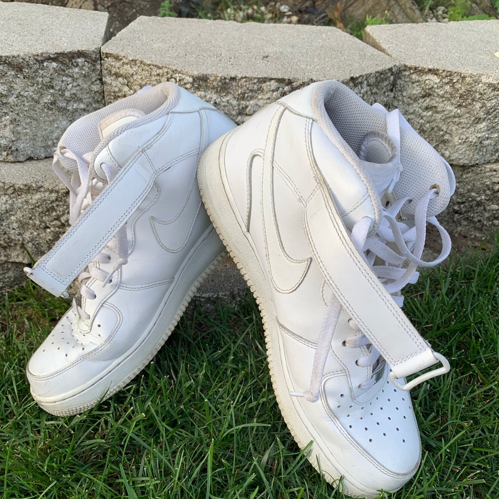 Men size 11 Nike High Top Air Force